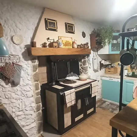 Il Borgo Del Ventasso Oda ve Kahvaltı Busana