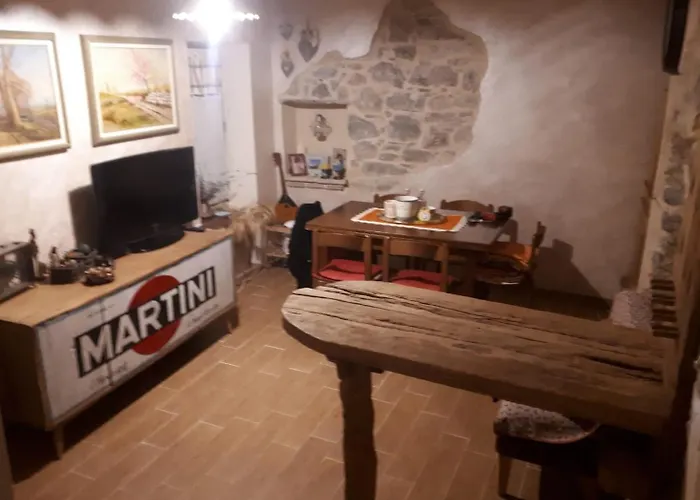 Il Borgo Del Ventasso Oda ve Kahvaltı Busana