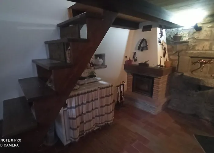 Oda ve Kahvaltı Il Borgo Del Ventasso Busana