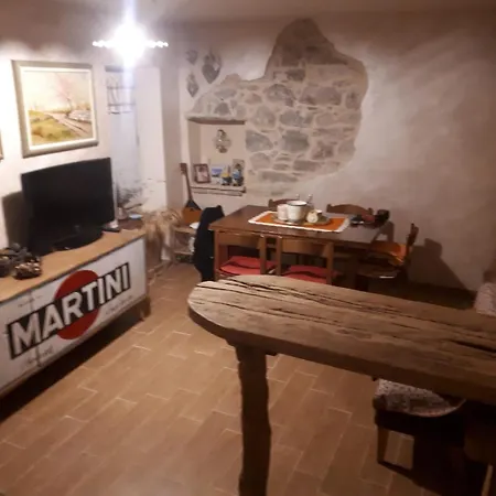 Il Borgo Del Ventasso Bed & Breakfast Busana