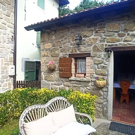 住宿加早餐酒店 Il Borgo Del Ventasso *