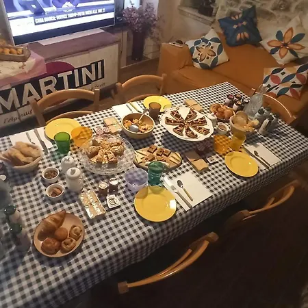 Il Borgo Del Ventasso Bed & Breakfast *