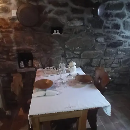 Bed & Breakfast Il Borgo Del Ventasso *
